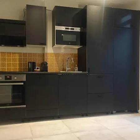 아파트 2 - Proche Gare Sncf Avec Parking *